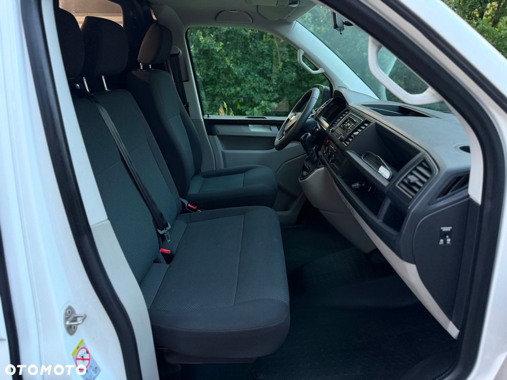 Volkswagen Transporter - 18