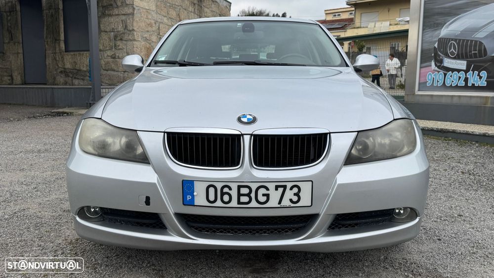 BMW 320 d Exclusive - 3
