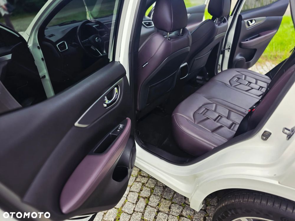 Nissan Qashqai 1.3 DIG-T DCT TEKNA+ - 20