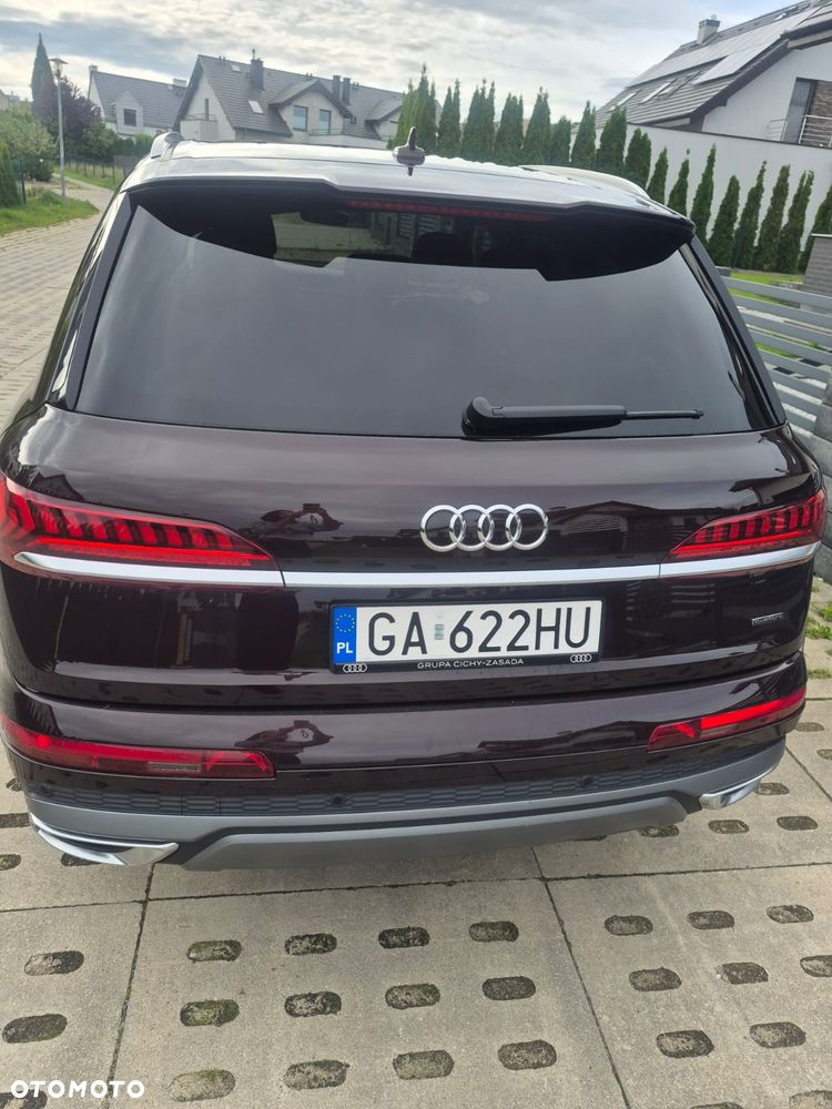 Audi Q7 - 7