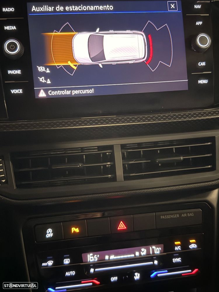 VW T-Cross 1.0 TSI Life - 12