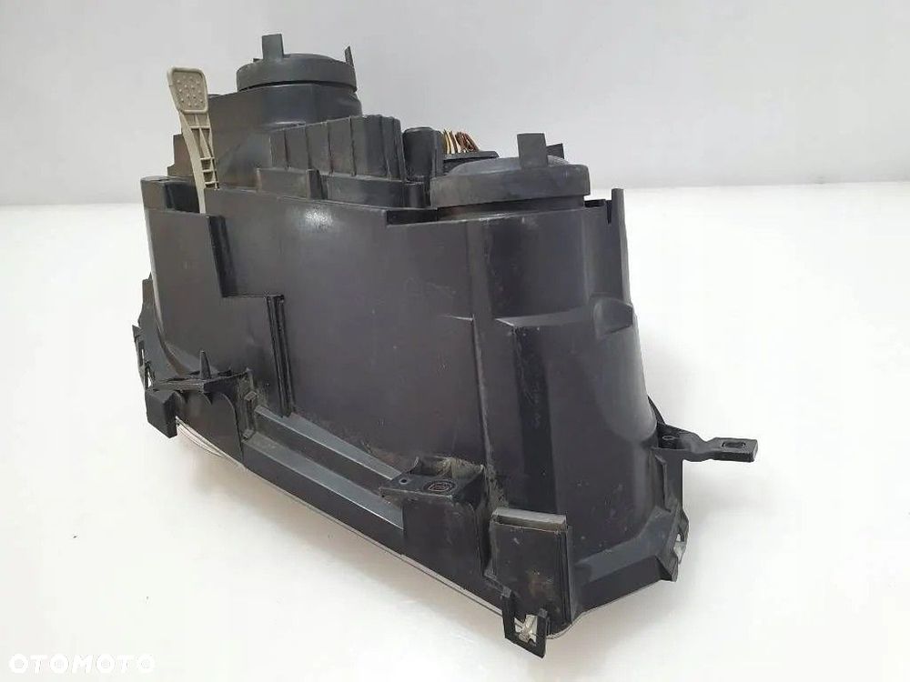 Volkswagen Polo 2002 Lewa strona Lampa przednia 6Q1941007M - 13