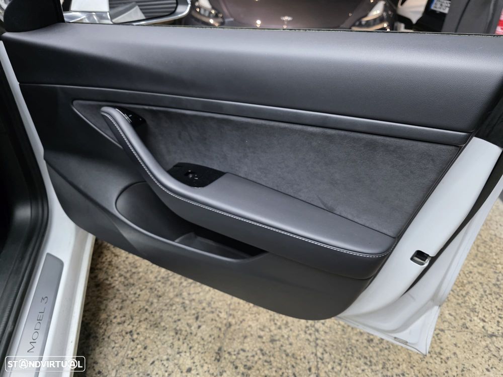 Tesla Model 3 Standard Range Plus RWD - 14