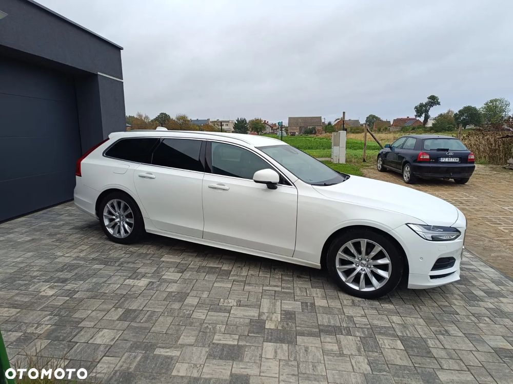 Volvo V90 D4 Geartronic Momentum - 11