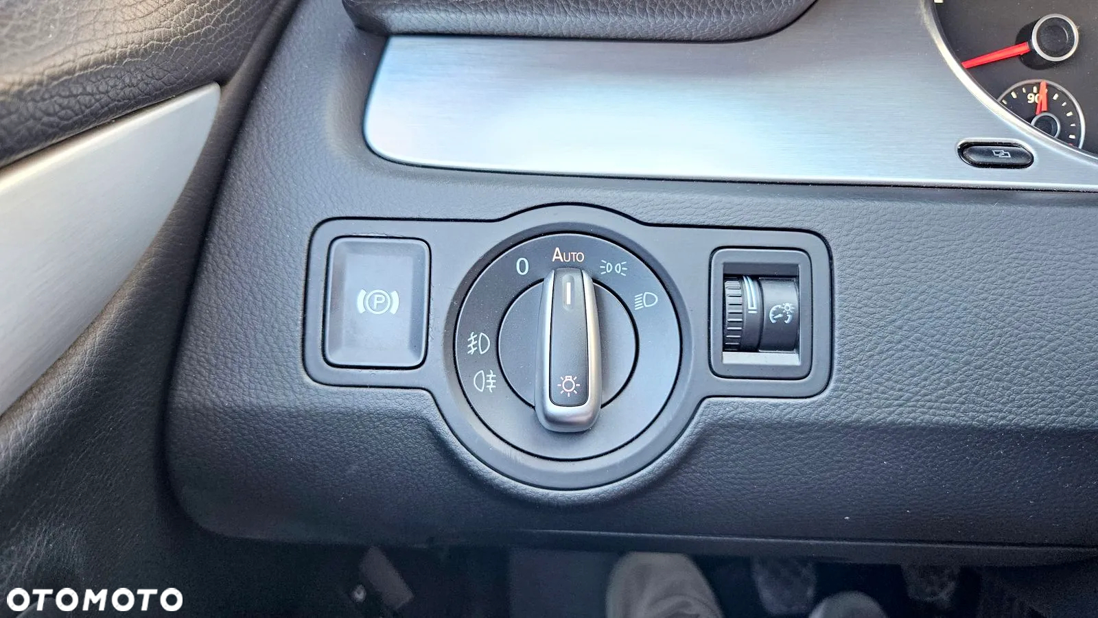 Volkswagen Passat CC 1.8 TSI - 16