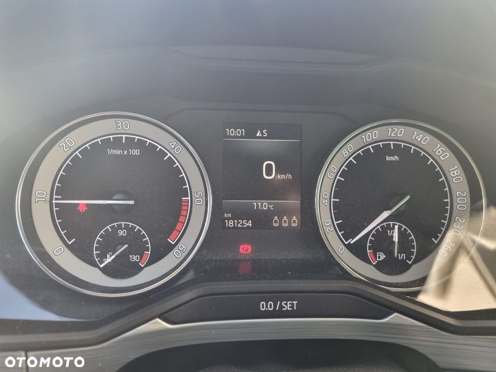 Skoda Superb - 12