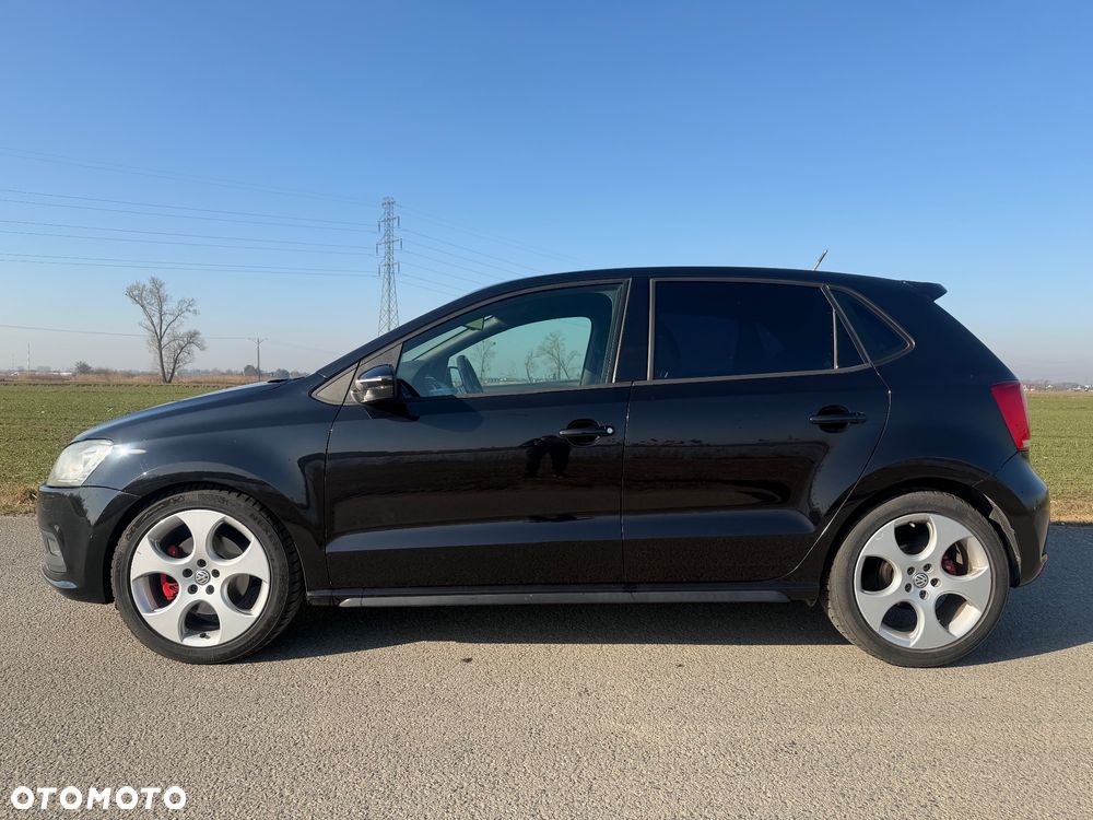 Volkswagen Polo 1.4 DSG GTI - 2