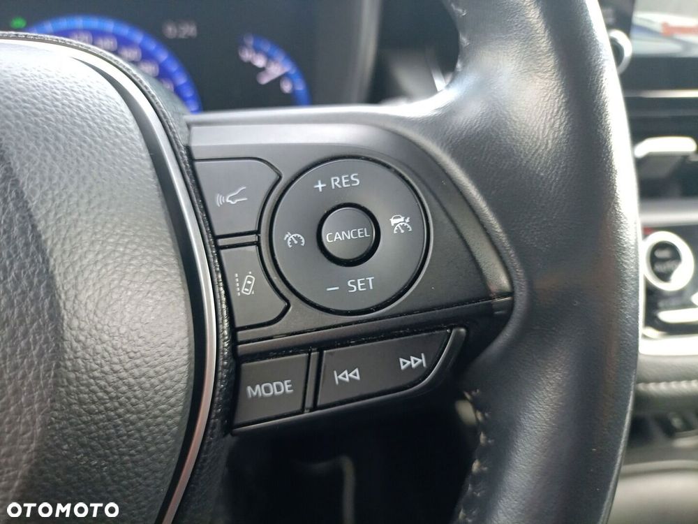 Toyota Corolla 1.8 Hybrid Comfort - 24