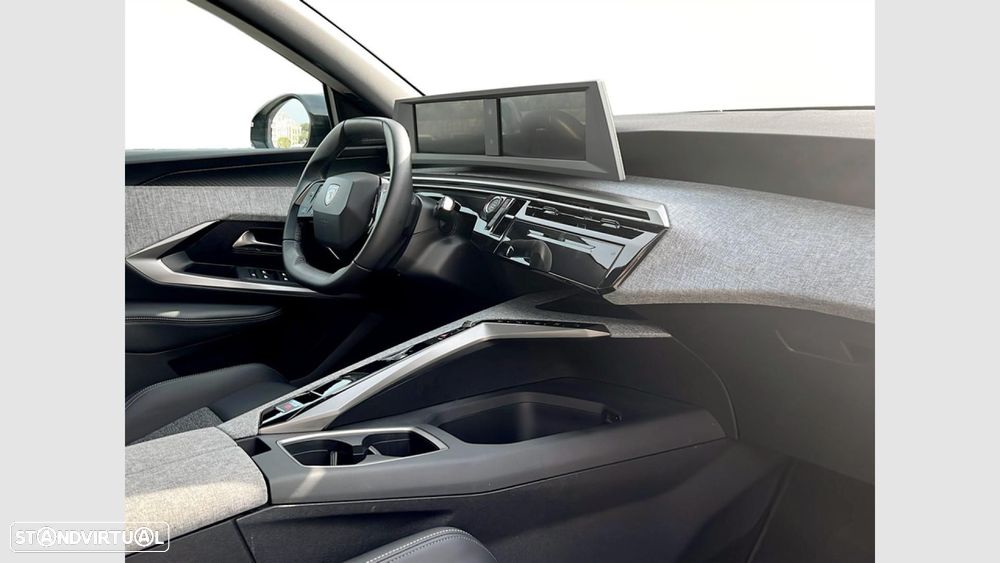 Peugeot 3008 1.2 Hybrid Allure e-DCS6 - 21