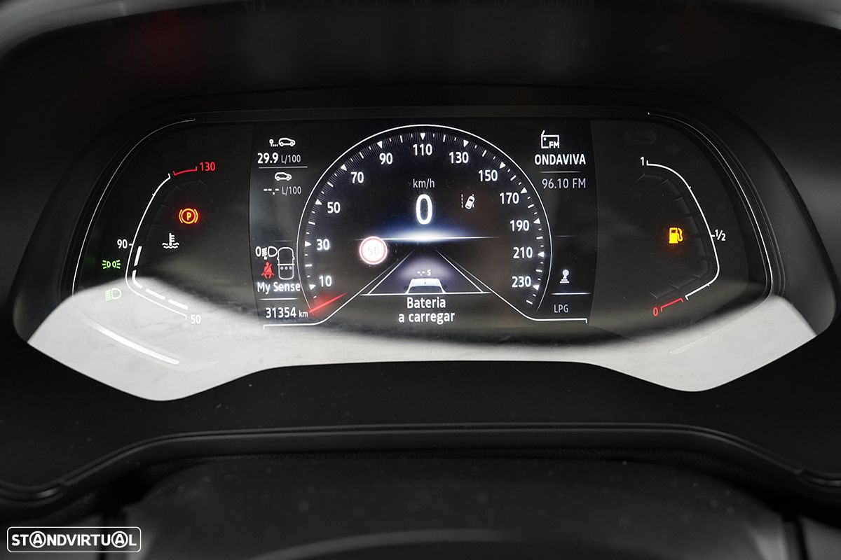 Renault Captur 1.0 TCe Techno Bi-Fuel - 16