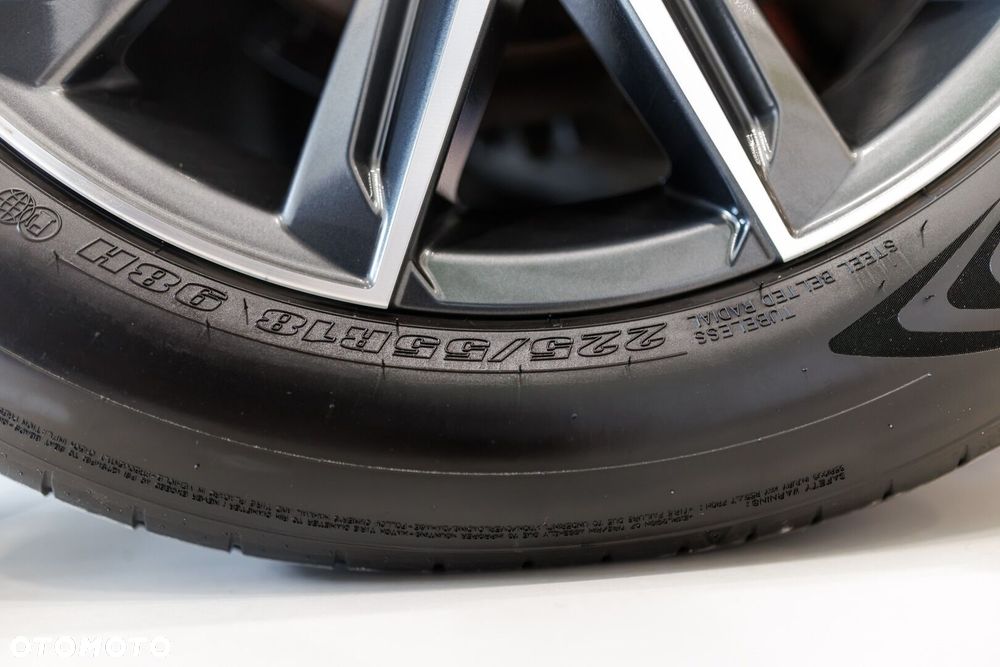 Lexus LBX 1.5 Hybrid Emotion - 7