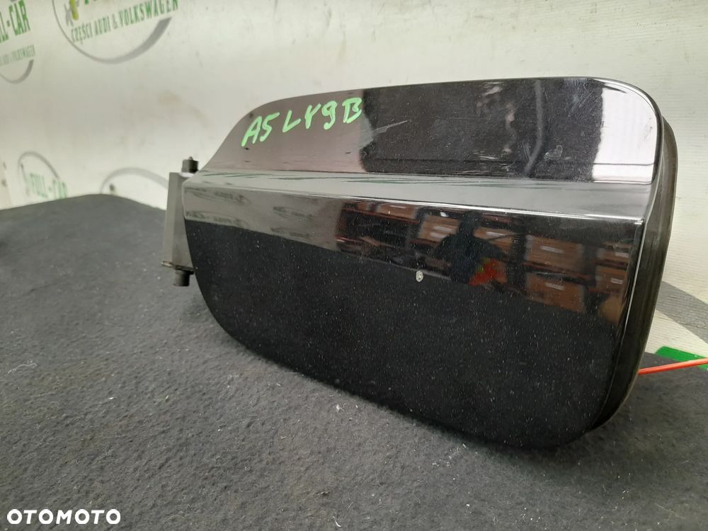 AUDI A5 KLAPKA WLEWU PALIWA 8W8809906 LY9B - 3