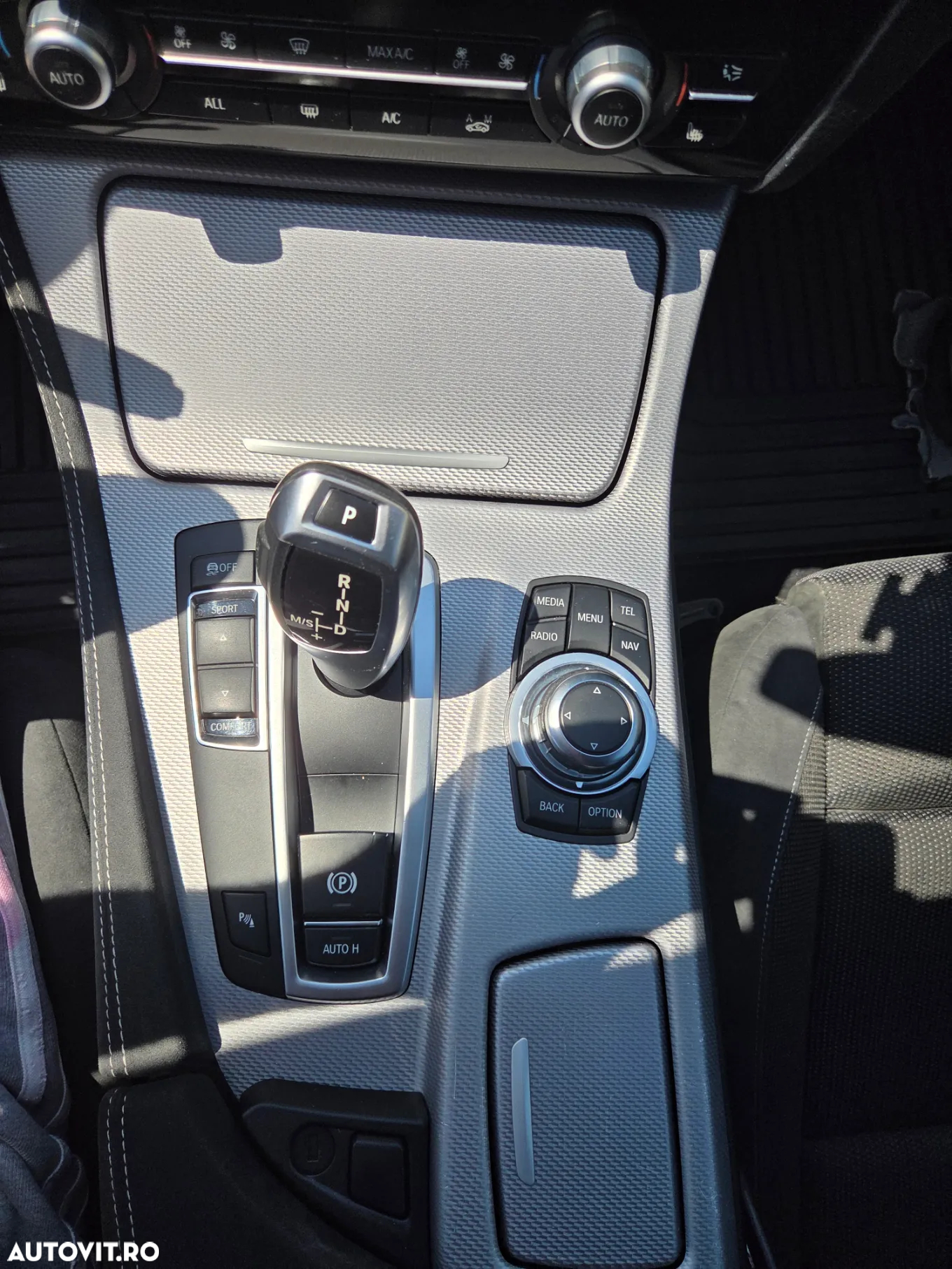 BMW Seria 5 520d Sport-Aut. - 13