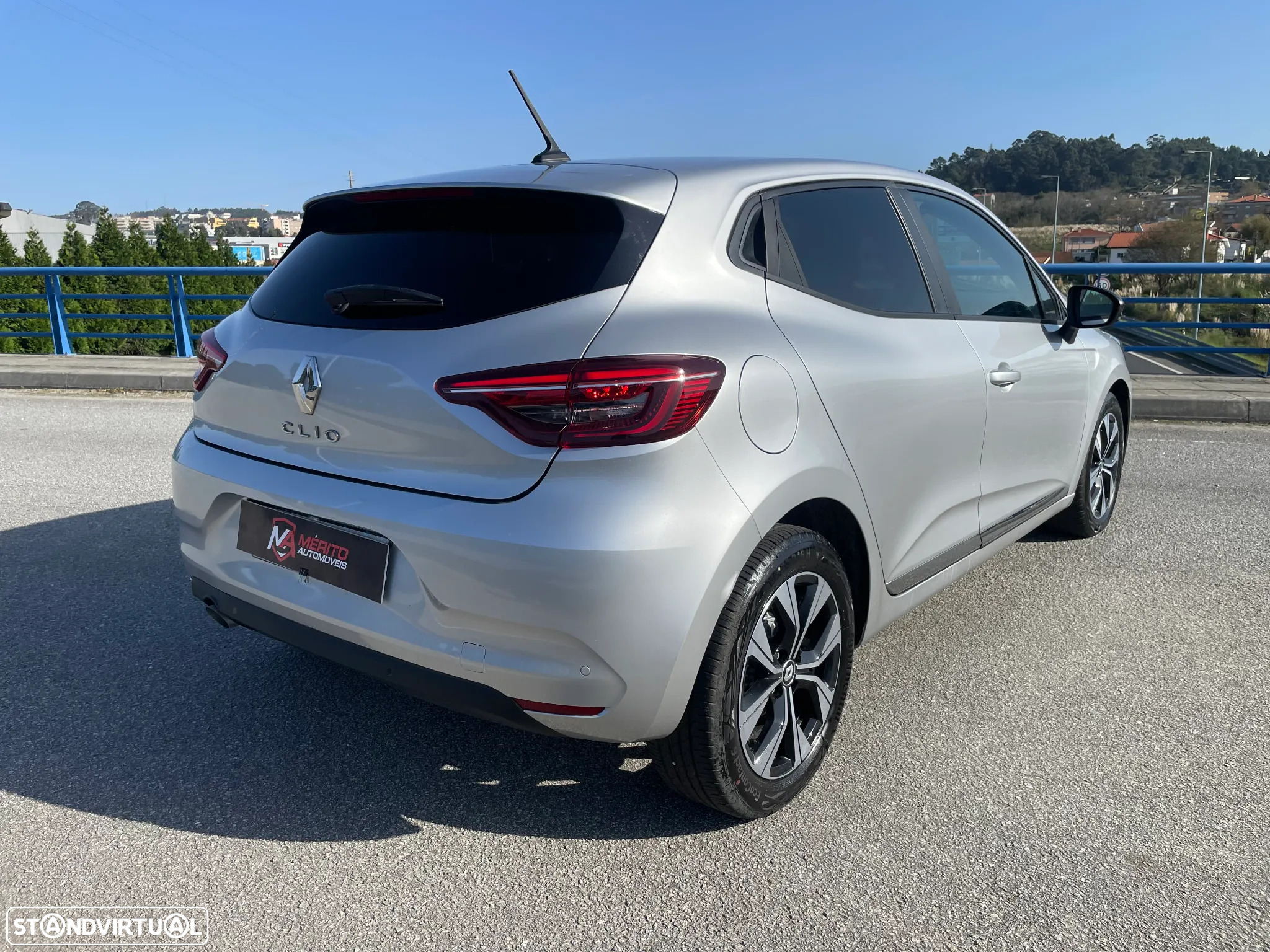 Renault Clio 1.0 TCe Techno - 3