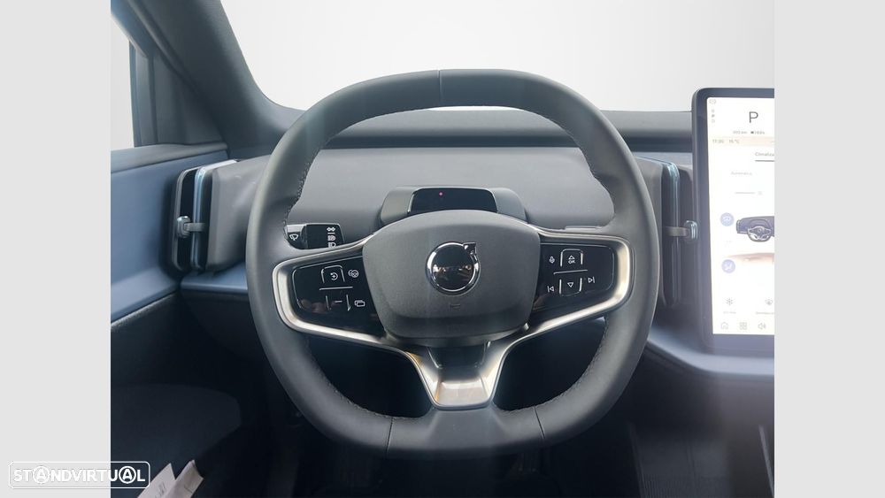 Volvo EX30 69 kWh Single Motor Extended Range Core - 11