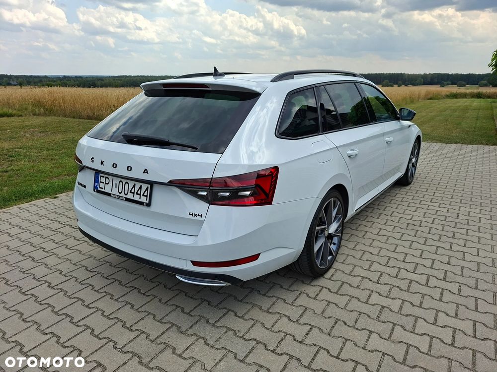 Skoda Superb 2.0 TDI SCR 4x4 Sportline DSG - 4