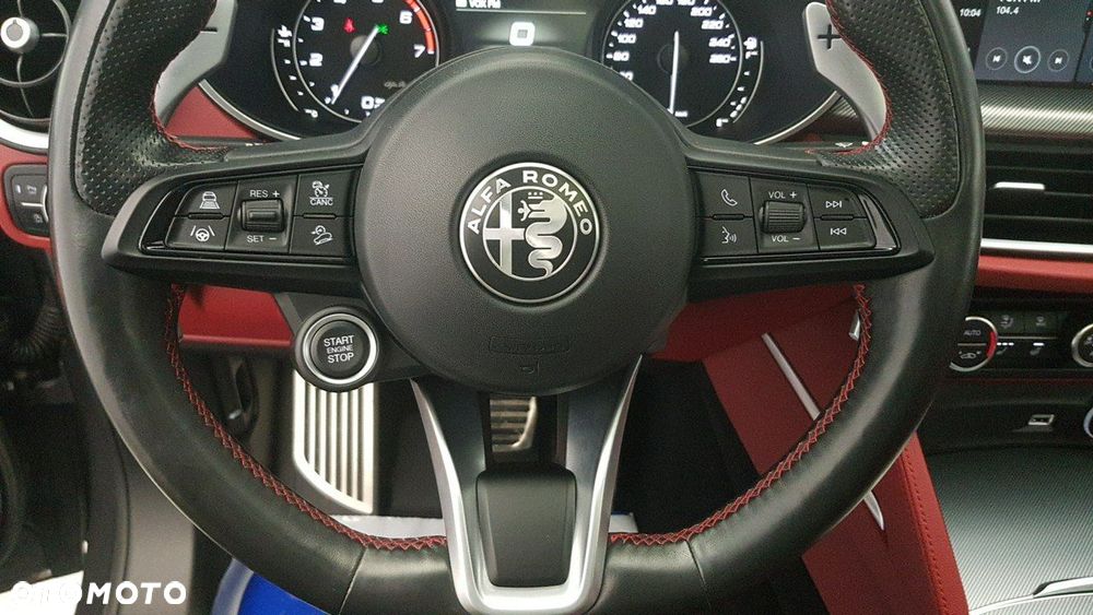 Alfa Romeo Stelvio - 23