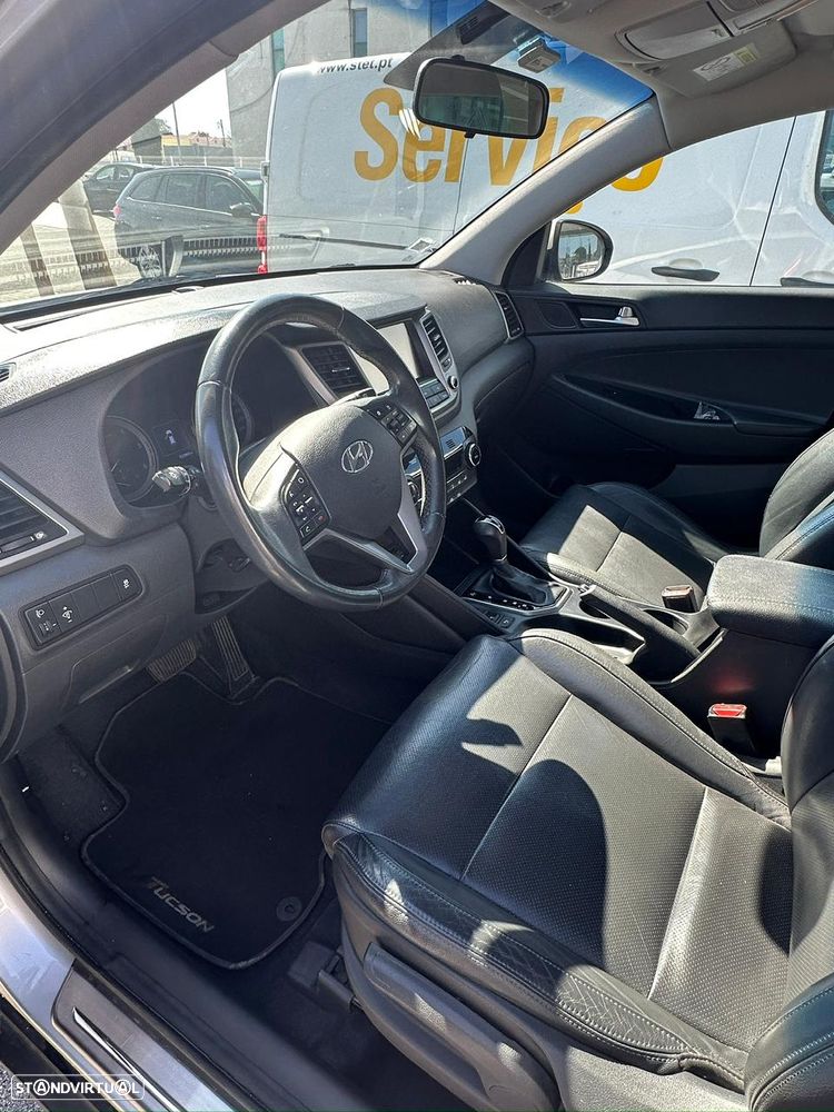 Hyundai Tucson 1.7 CRDi Premium DCT - 6