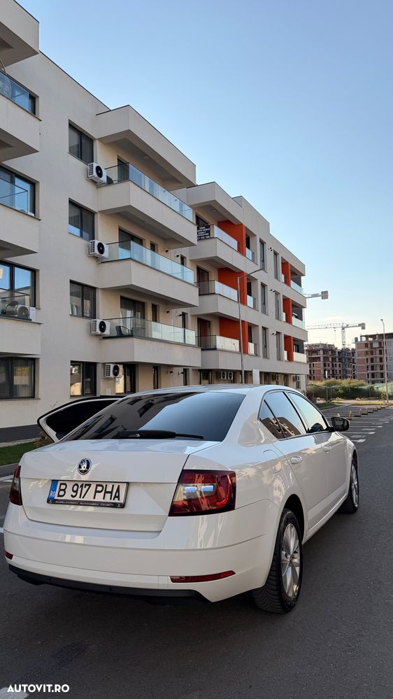 Skoda Octavia - 3
