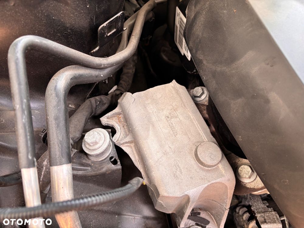 Volvo XC 40 T4 R-Design - 20