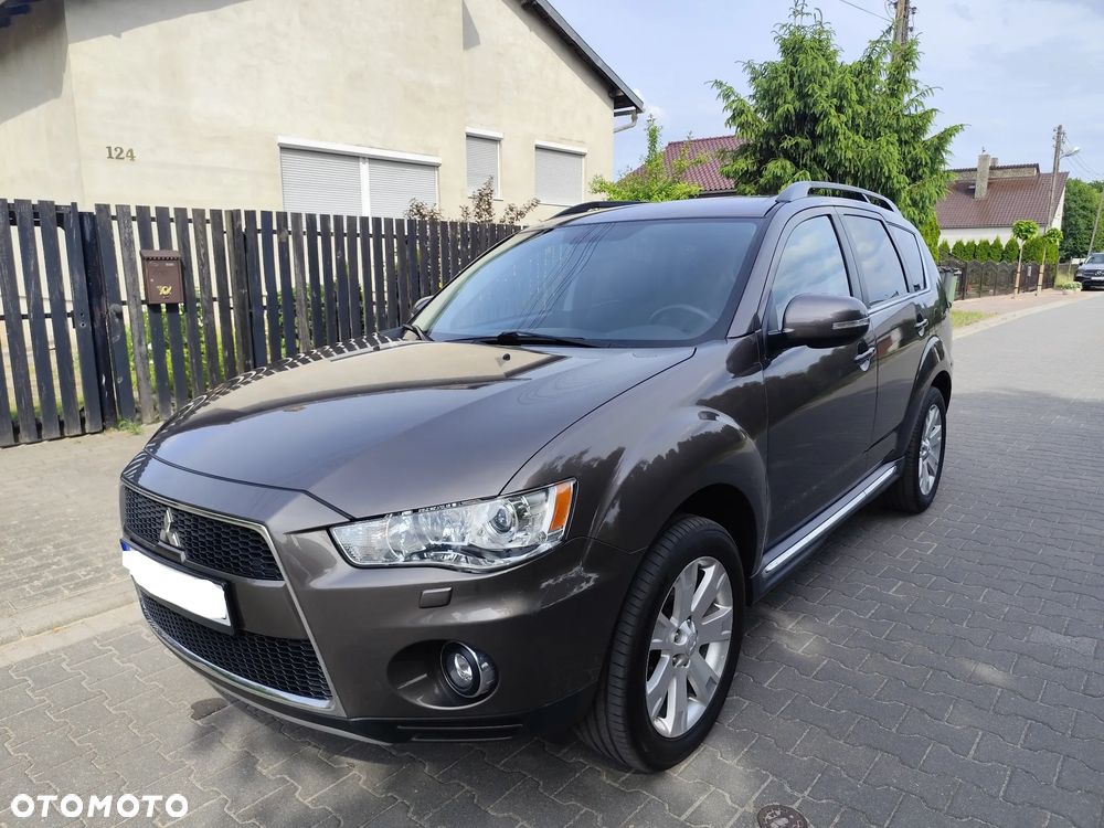 Mitsubishi Outlander 2.2 DI-D 4WD Invite - 2