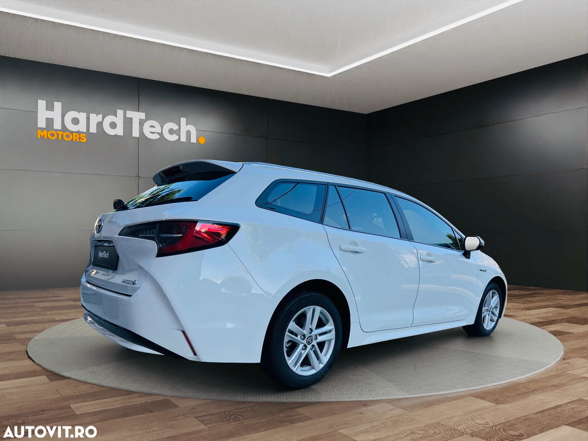 Toyota Corolla 1.8 Hybrid Touring Sports Business Edition - 6