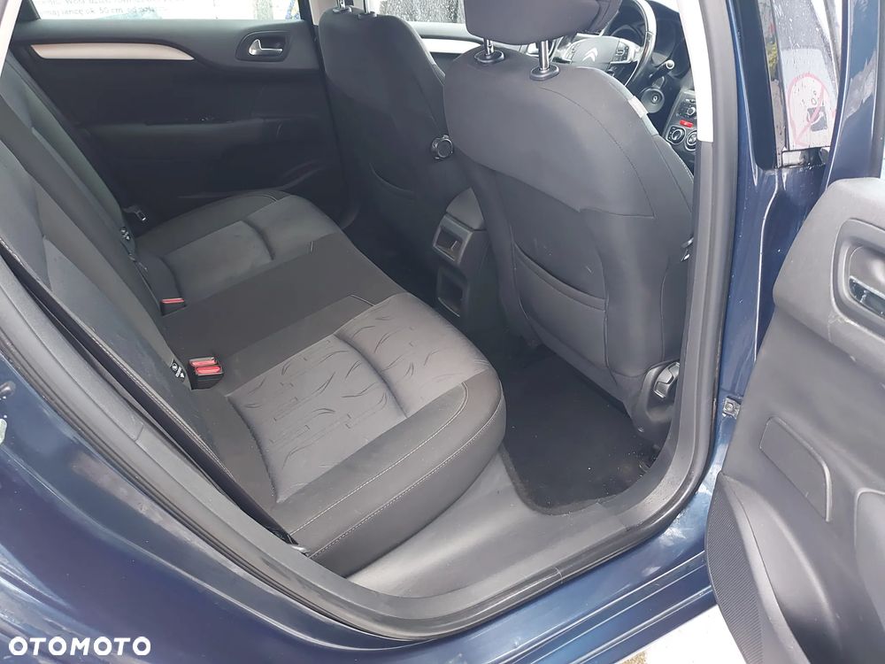 Citroën C4 HDi 90 Selection - 8