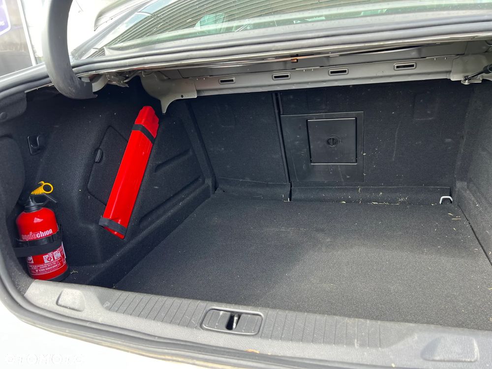 Opel Astra 1.4 T Business - 13