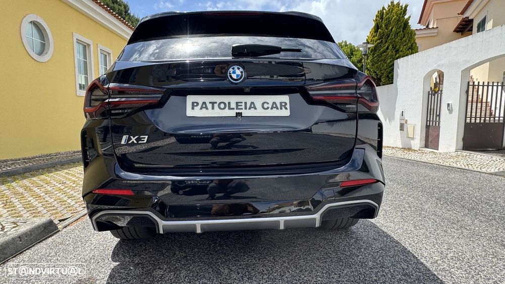 BMW iX3 M Sport Impressive - 17