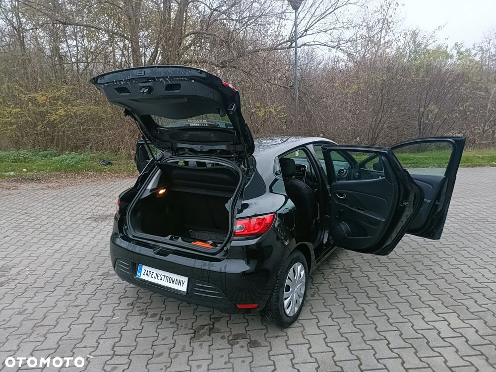 Renault Clio 1.2 16V Limited EU6 - 21