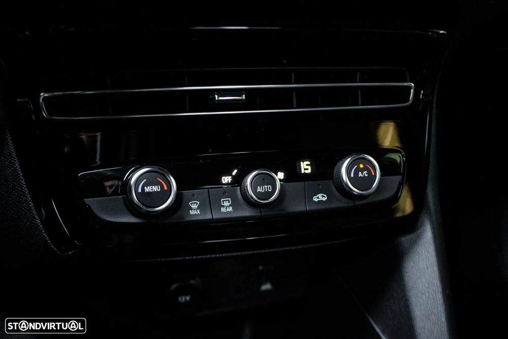 Opel Mokka 1.2 Hybrid GS eDCT - 19