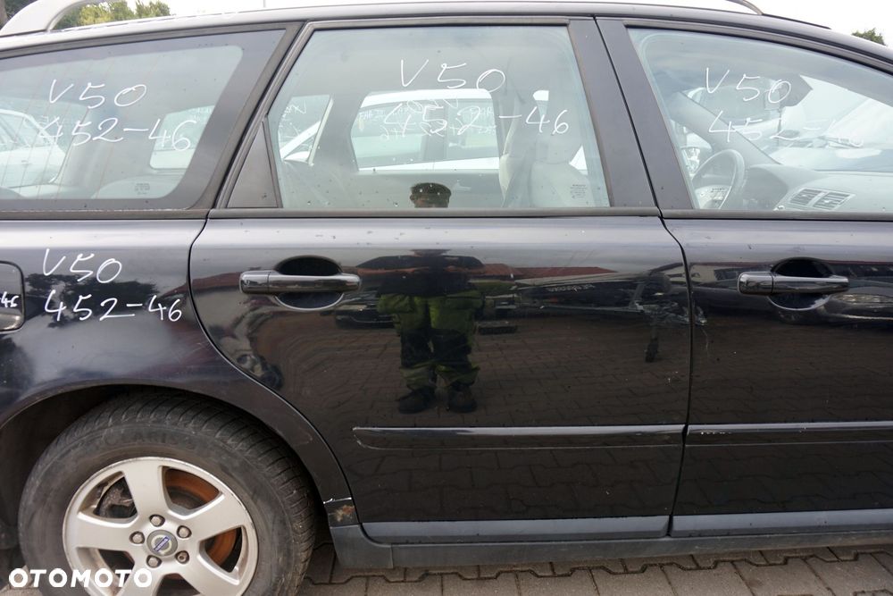 DRZWI TYLNE PRAWE V50 LIFT KOMBI 452-46  CZARNY VOLVO 2007-2012 - 1