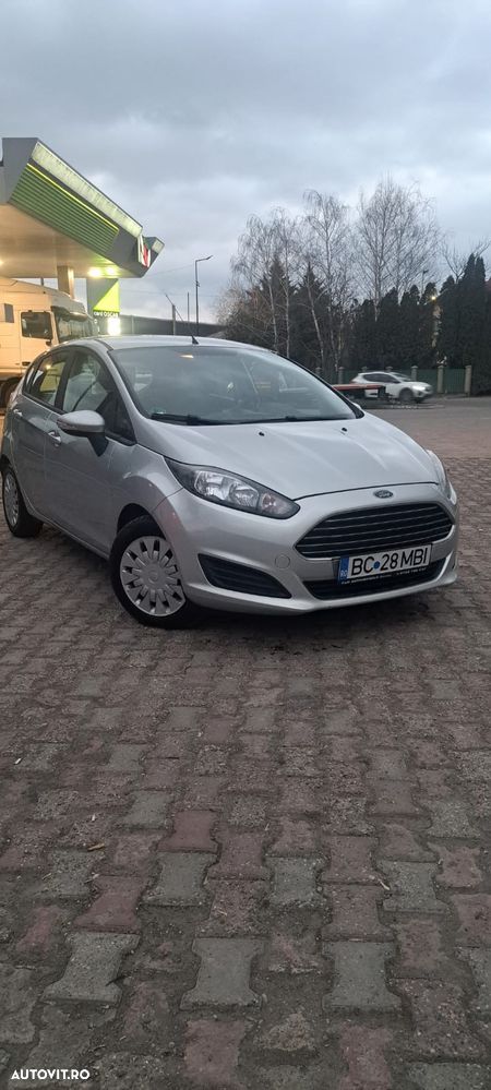 Ford Fiesta 1.6 TDCI DPF Titanium - 9