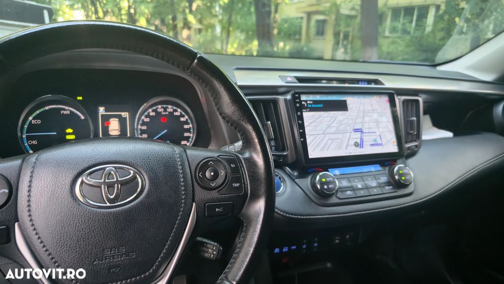 Toyota RAV4 - 5