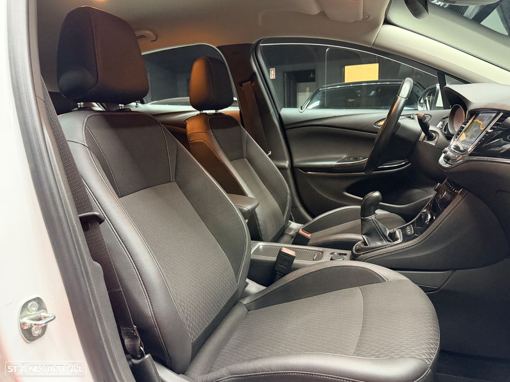 Opel Astra 1.6 CDTI Dynamic S/S - 8