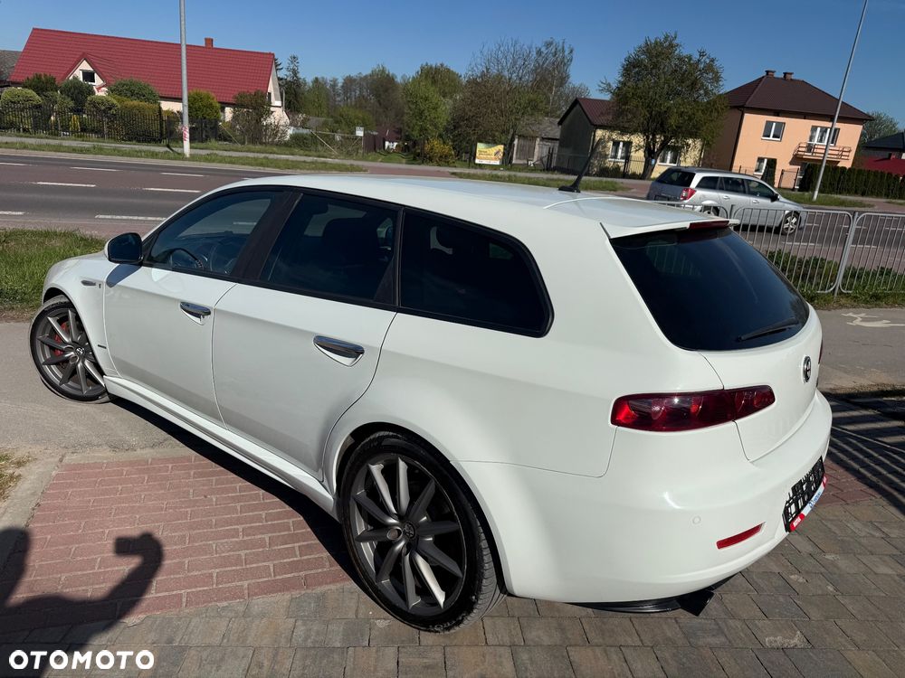 Alfa Romeo 159 2.4 JTDM 20V DPF Q4 ti - 18