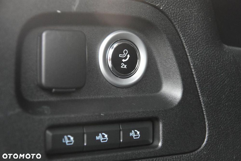 Ford S-Max 2.0 EcoBlue Bi-Turbo VIGNALE - 19