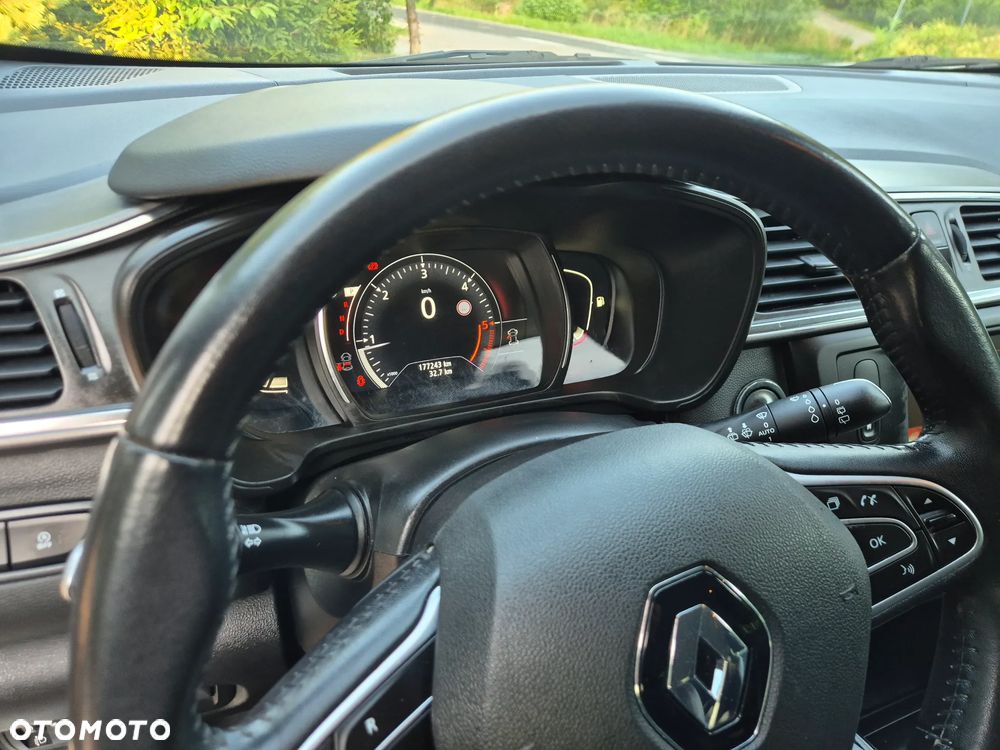 Renault Kadjar Energy dCi 110 EDC LIMITED - 24