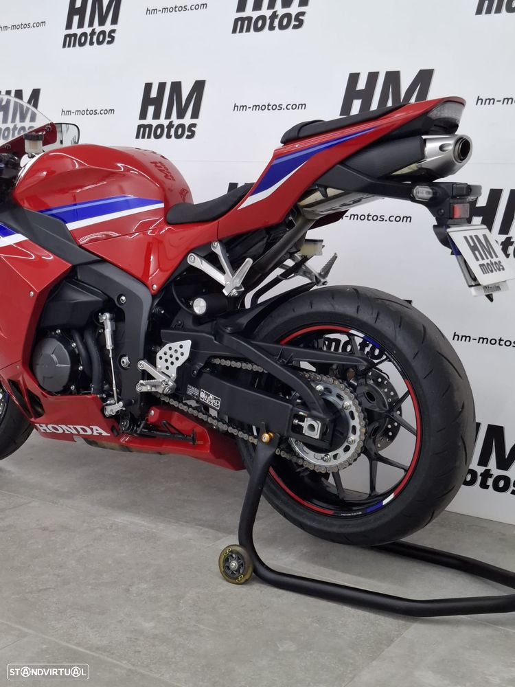 Honda CBR 600RR - 14