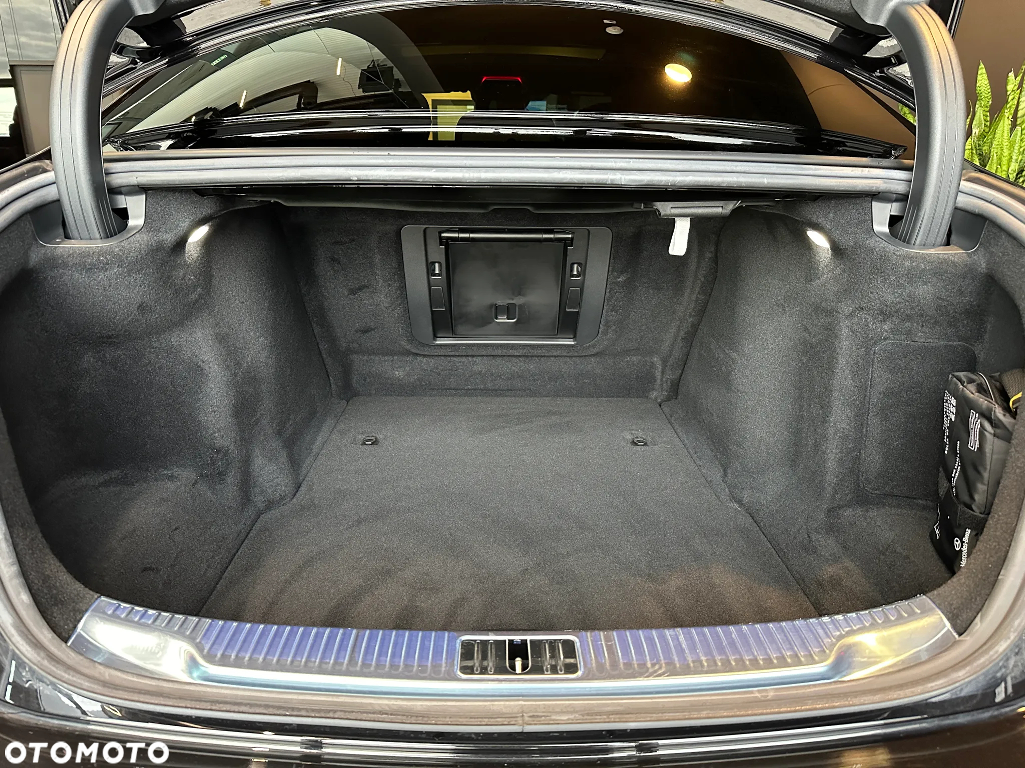 Mercedes-Benz Klasa S 450 d 4Matic L 9G-TRONIC - 31