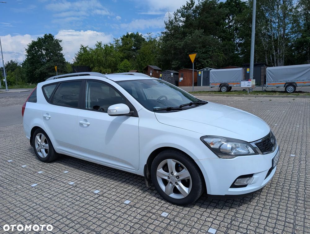 Kia Ceed 1.6 Crdi L - 1