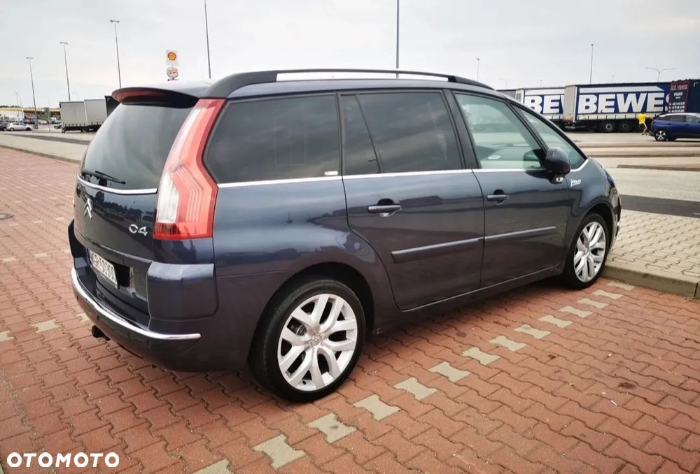 Citroën C4 Picasso 2.0 HDi FAP Exclusive - 2
