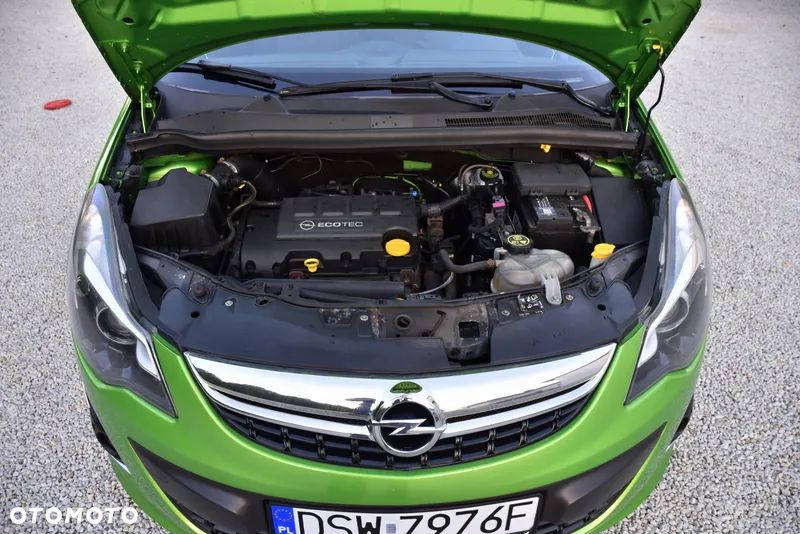 Opel Corsa 1.4 16V Edition 150 - 40