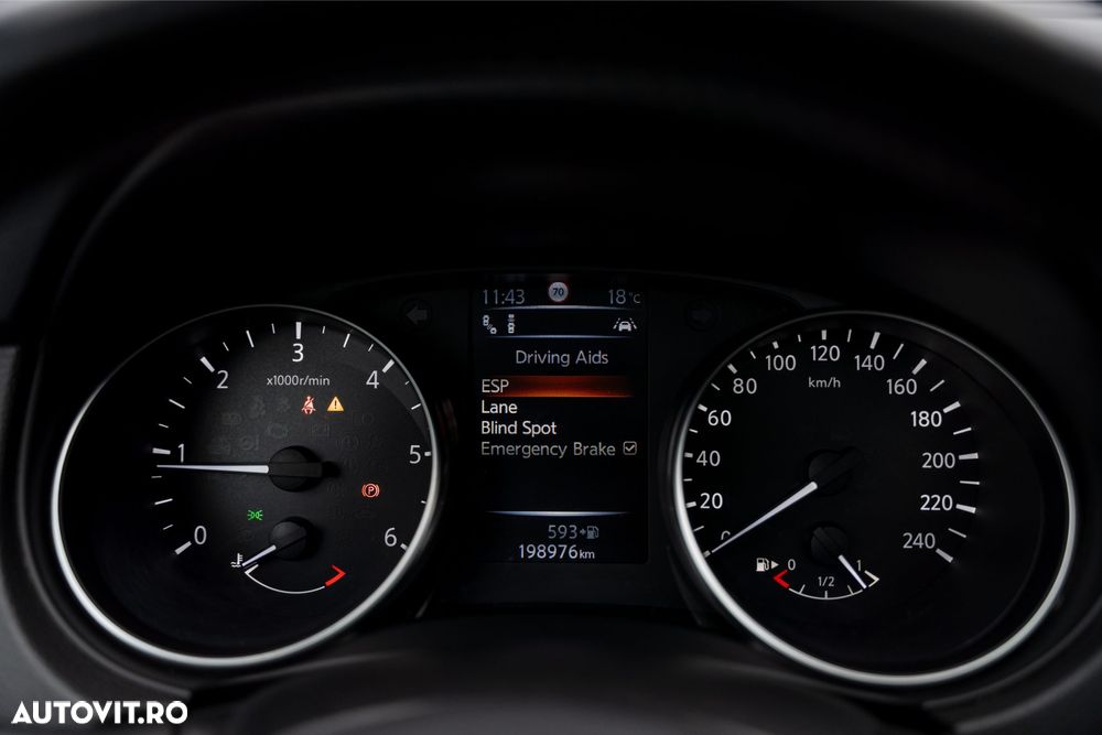 Nissan Qashqai 1.5 DCI TEKNA+ - 24