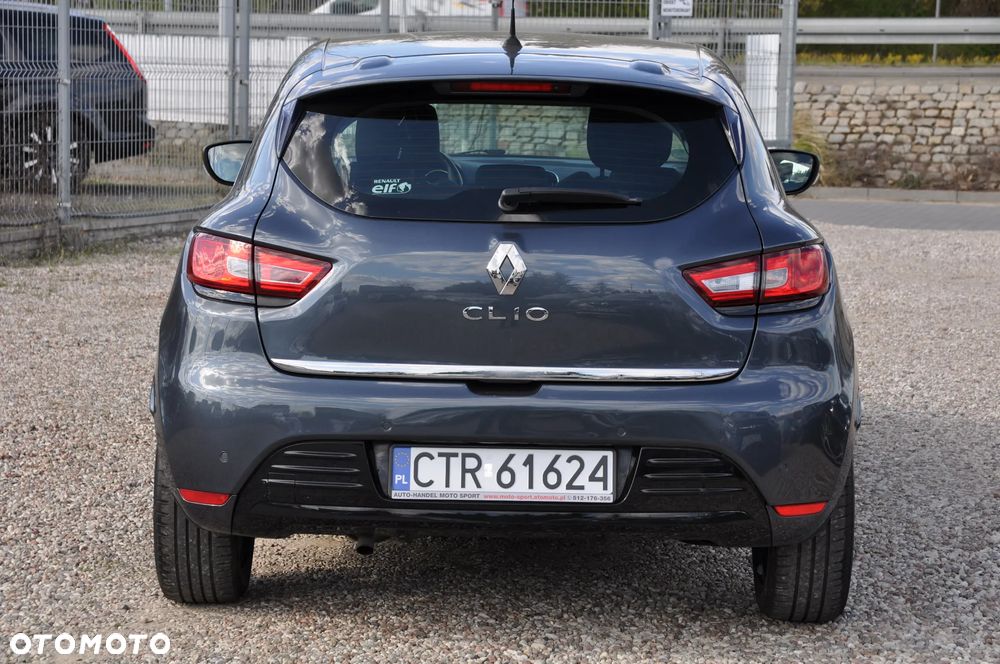 Renault Clio 1.2 16V 75 LIMITED - 4