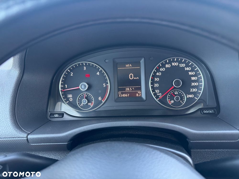 Volkswagen Caddy Comfortline DSG - 6