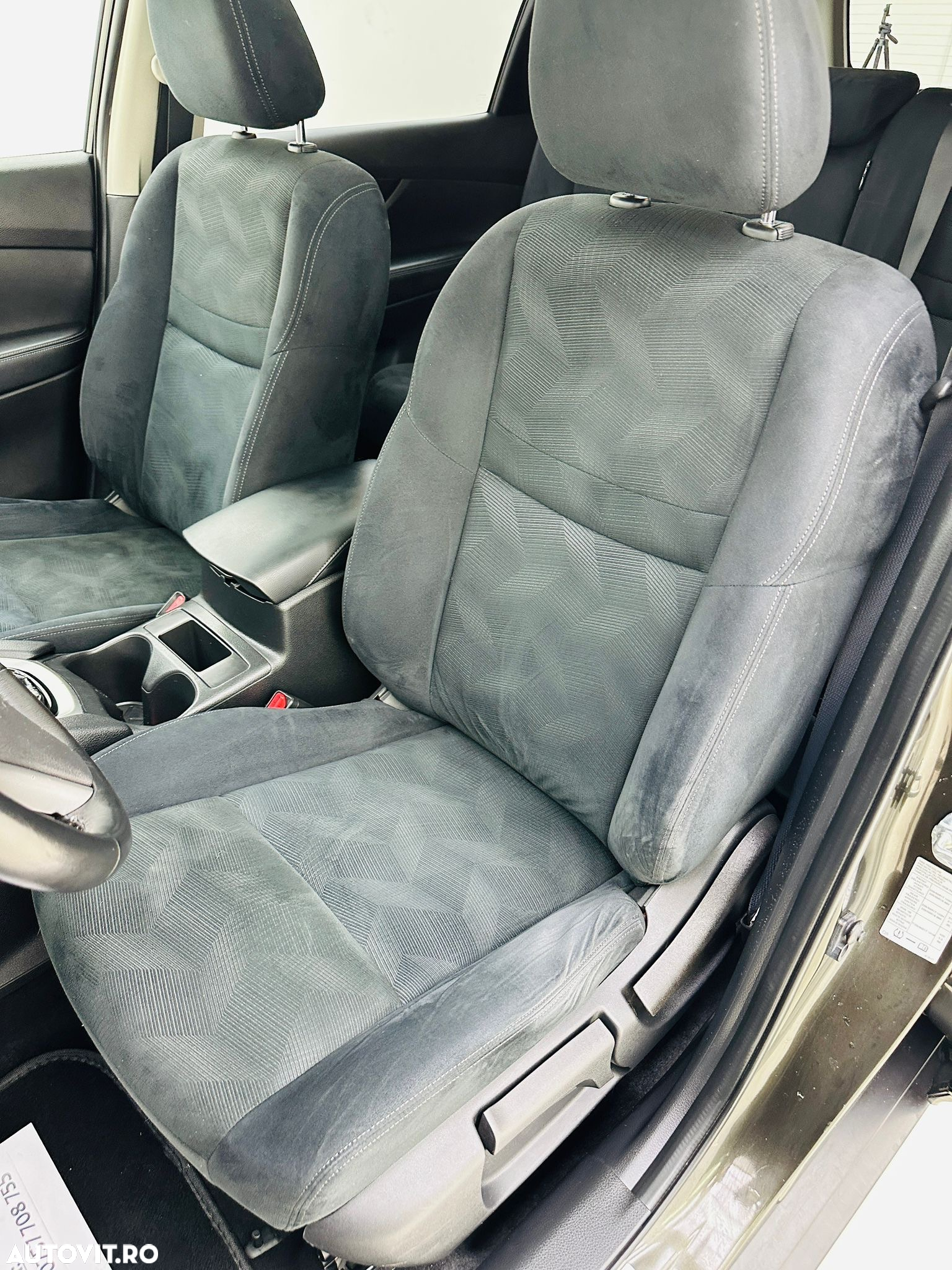 Nissan X-Trail - 18