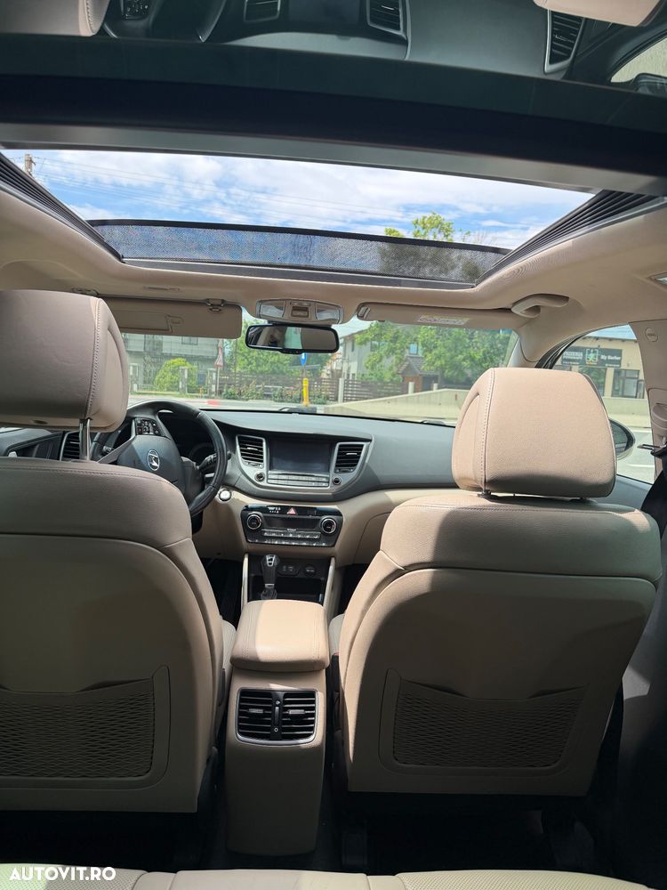Hyundai Tucson - 16