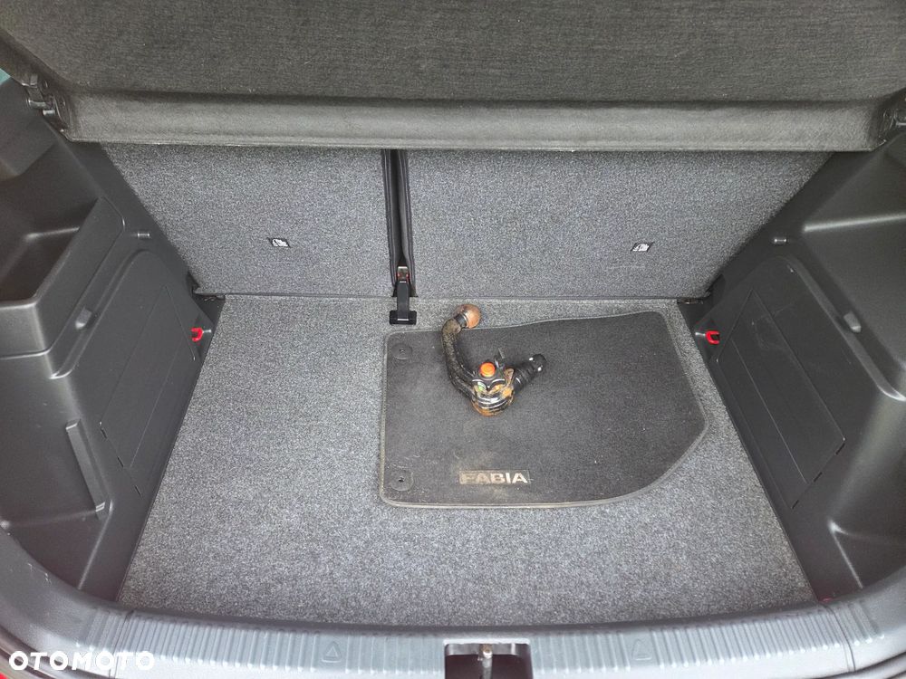Skoda Fabia 1.0 MPI Edition - 13