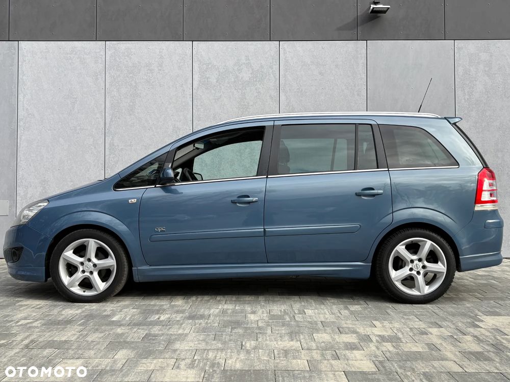 Opel Zafira 1.8 Sport - 12